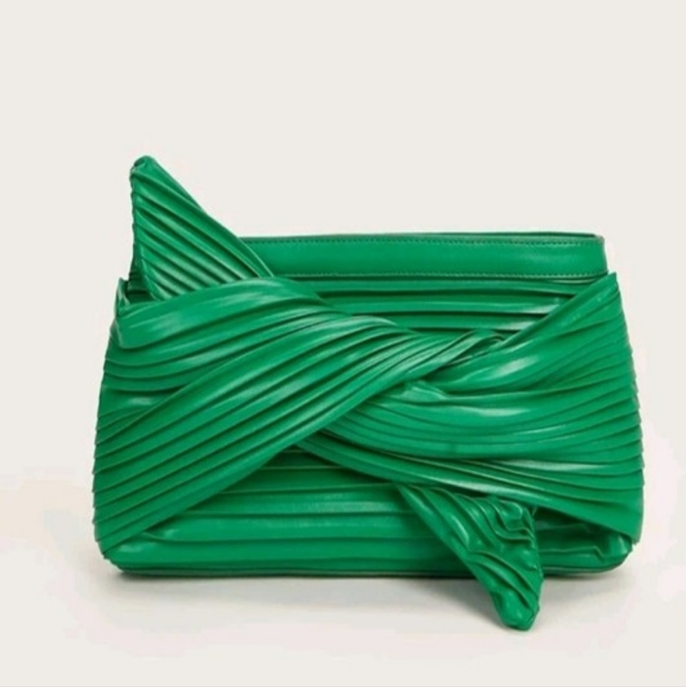 Pleated Clutch Handbag - Picture 4 of 8
